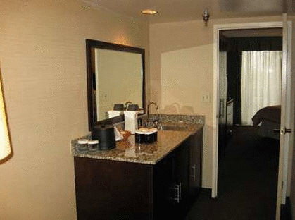 Embassy Suites Birmingham - LBG 6
