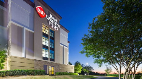 Best Western Plus Birmingham Inn & Suites - LBG 2
