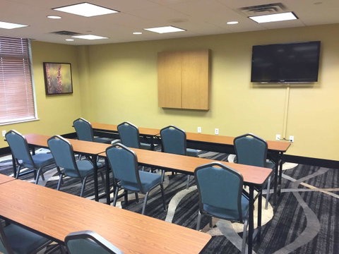 Best Western Plus Birmingham Inn & Suites - LBG 14