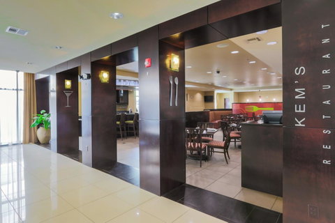 Holiday Inn Mobile Airport - LBG 30