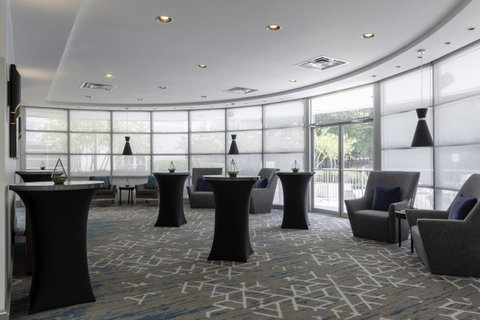 DoubleTree Birmingham Perimeter Park - LBG 18