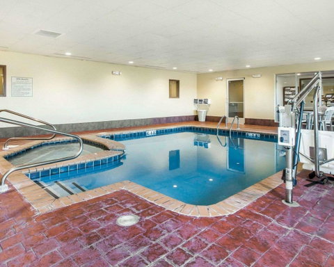 Comfort Suites Florence Shoals Area - LBG 2