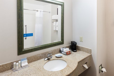 Hampton Inn & Suites Dothan - LBG 8