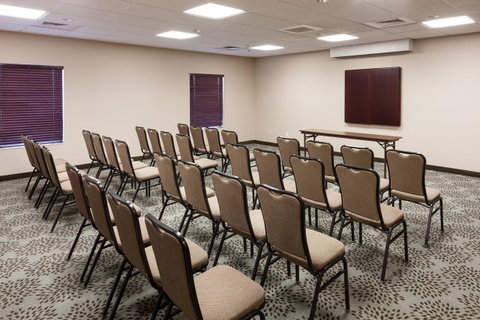 Hampton Inn & Suites Dothan - LBG 20