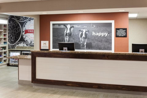 Hampton Inn & Suites Dothan - LBG 3