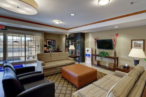 Candlewood Suites Enterprise - LBG 23