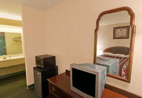 Americas Best Value Inn Mobile - LBG 15