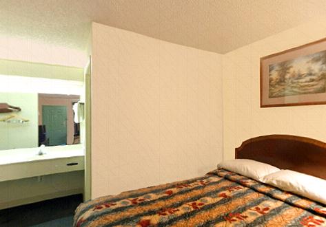 Americas Best Value Inn Mobile - LBG 25