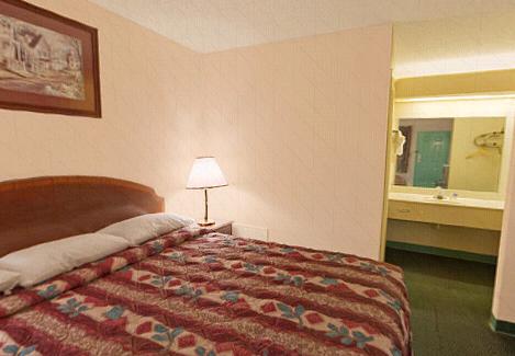 Americas Best Value Inn Mobile - LBG 18
