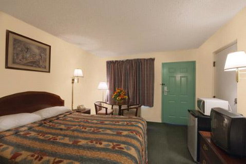 Americas Best Value Inn Mobile - LBG 20