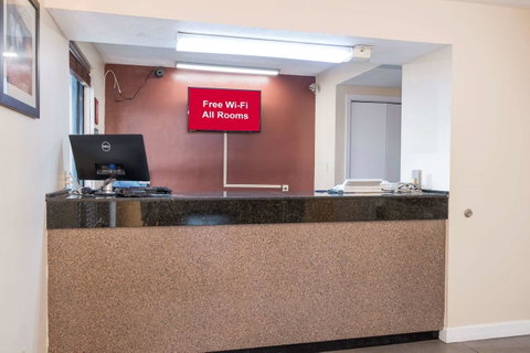 Red Roof Inn Mobile - Midtown - LBG 28