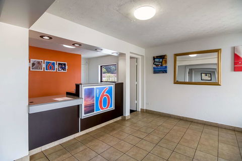 Motel 6 - Opelika - LBG 31