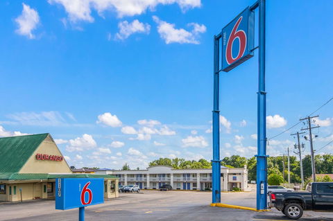 Motel 6 - Opelika - LBG 10