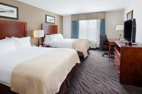 Wiregrass Hotel - LBG 6