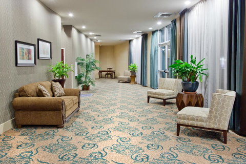 Wiregrass Hotel - LBG 12
