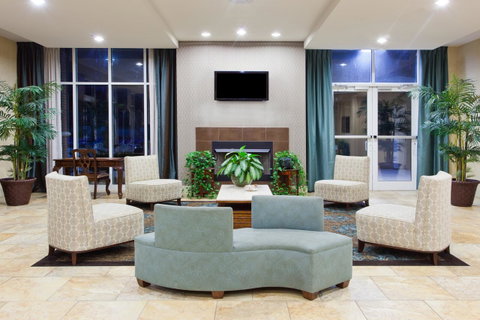Wiregrass Hotel - LBG 1