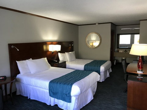 Riviera Inn - LBG 4