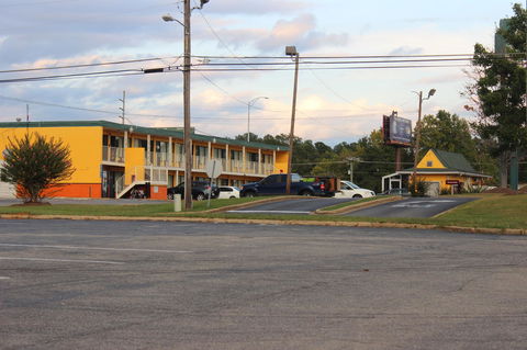 Masters Inn - LBG 16