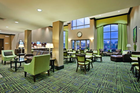 Holiday Inn Express Hotel & Suites Opelika Auburn - LBG 4