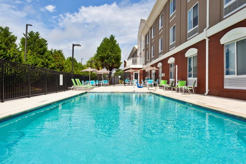 Holiday Inn Express Hotel & Suites Dothan North - LBG 29