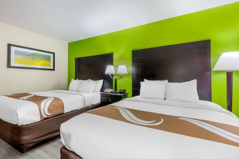 Quality Inn Auburn Campus Area I-85 - LBG 22