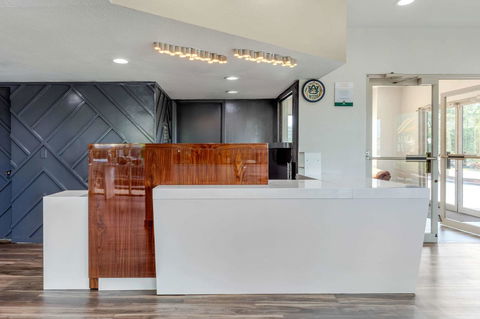 Quality Inn Auburn Campus Area I-85 - LBG 5