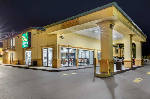 Quality Inn Auburn Campus Area I-85 - LBG 9