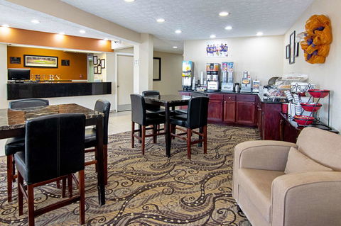 Econo Lodge Auburn Near University - LBG 11