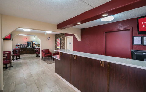 Red Roof Inn PLUS+ Huntsville â€“ Madison - LBG 26