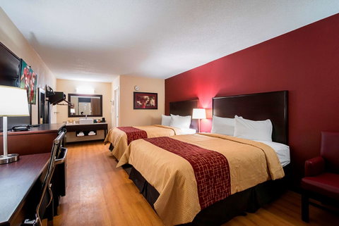 Red Roof Inn PLUS+ Huntsville â€“ Madison - LBG 4