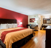 Red Roof Inn PLUS Huntsville  Madison