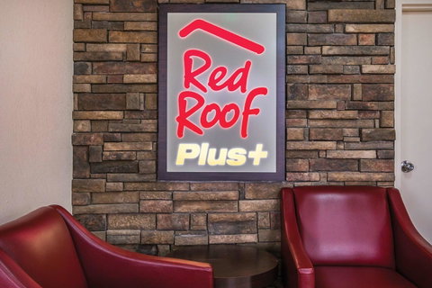 Red Roof Inn PLUS+ Huntsville â€“ Madison - LBG 25