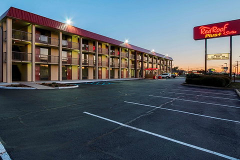 Red Roof Inn PLUS+ Huntsville â€“ Madison - LBG 31