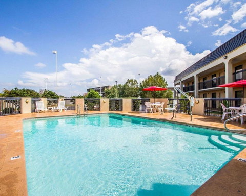 Quality Inn Foley - LBG 1