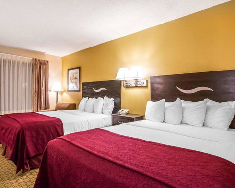 Quality Inn Foley - LBG 5