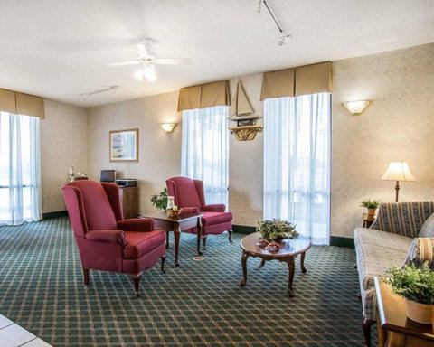 Quality Inn Foley - LBG 23