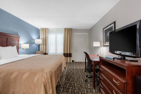 Quality Inn Athens - LBG 17