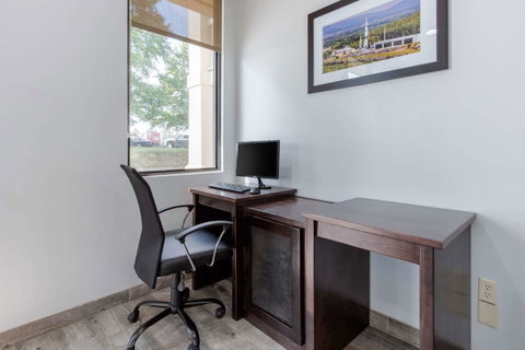 Quality Inn Athens - LBG 4