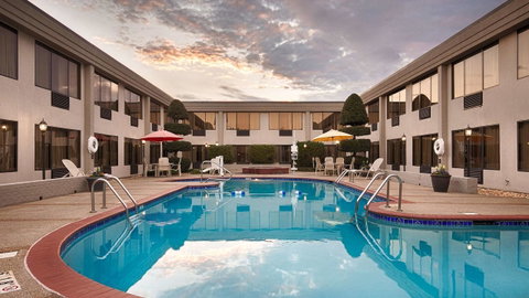 Best Western Plus Madison-Huntsville Hotel - LBG 3