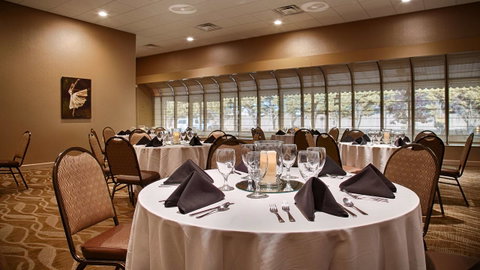 Best Western Plus Madison-Huntsville Hotel - LBG 8