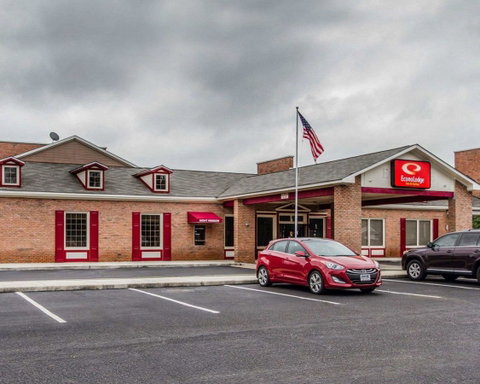 Econo Lodge Inn & Suites Enterprise - LBG 0
