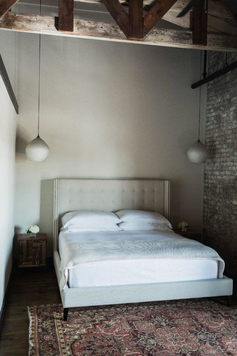 GunRunner Boutique Hotel - LBG 42
