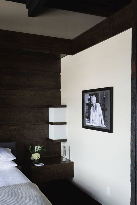 GunRunner Boutique Hotel - LBG 12