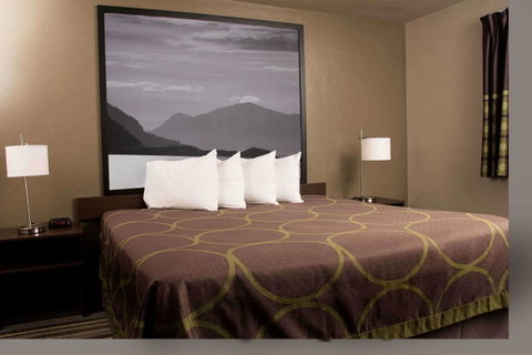 Super 8 By Wyndham Juneau - LBG 22