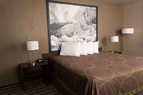 Super 8 By Wyndham Juneau - LBG 19