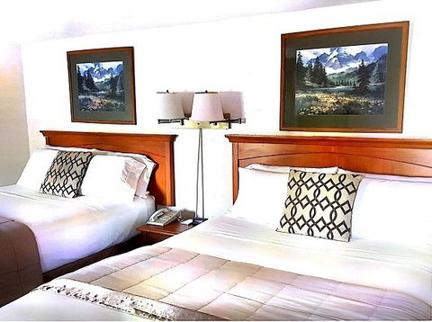 Alaska Country Inn - LBG 2
