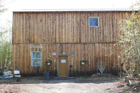 Moose Tracks B & B - LBG 36