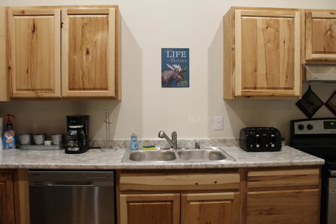 Moose Tracks B & B - LBG 38