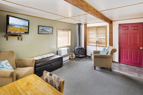 Bear Creek Lodge Alaska - LBG 16