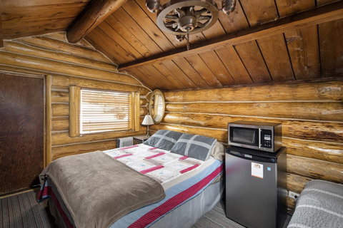 Bear Creek Lodge Alaska - LBG 8